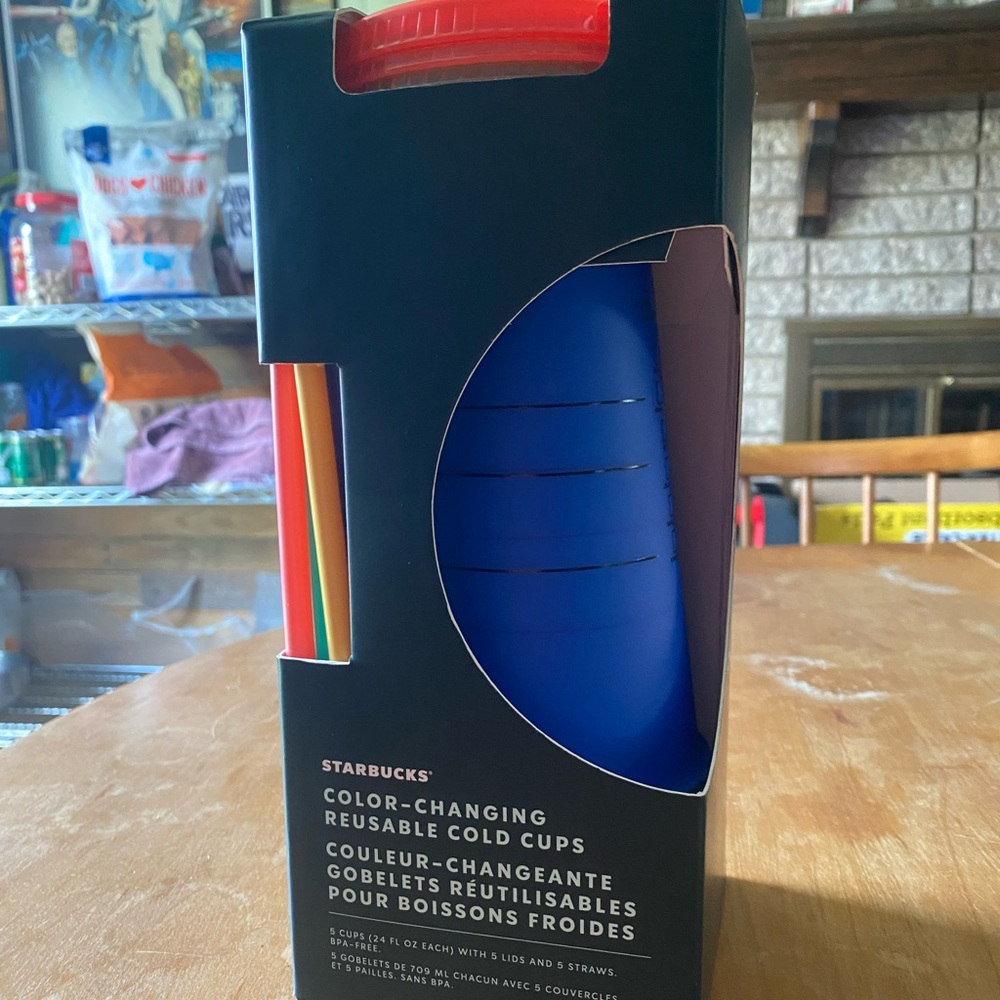 Starbucks 2020 color changing set.